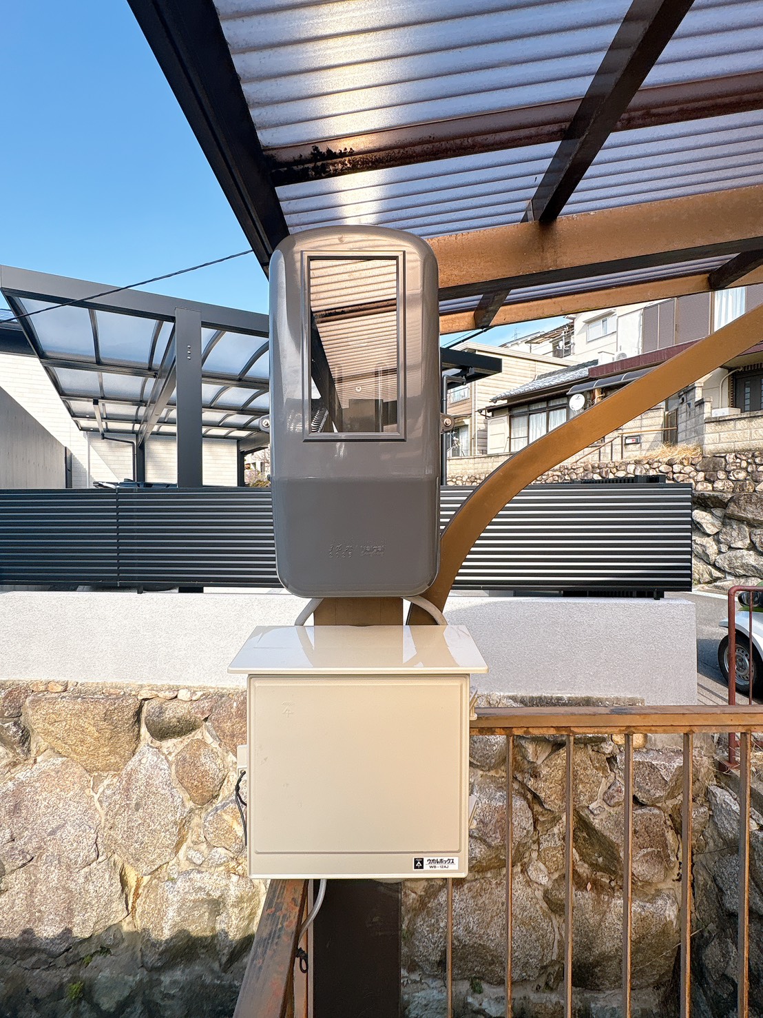 引き込み地点変更工事 自動販売機用電源増設工事